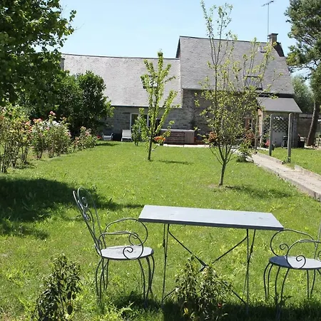 Holiday home Au Mont Chez Nous # Jacuzzi & Sauna # Pontorson