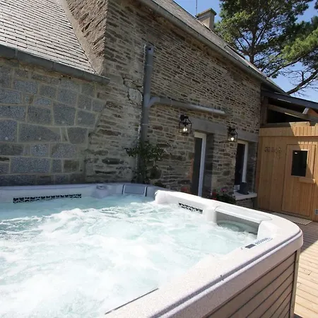 Holiday home Au Mont Chez Nous # Jacuzzi & Sauna # *