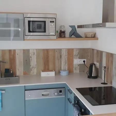 Au Mont Chez Nous # Jacuzzi & Sauna # Holiday home Pontorson