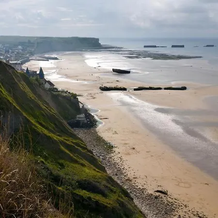 Au Mont Chez Nous Jaccuzi Et Sauna Hébergement de vacances Pontorson