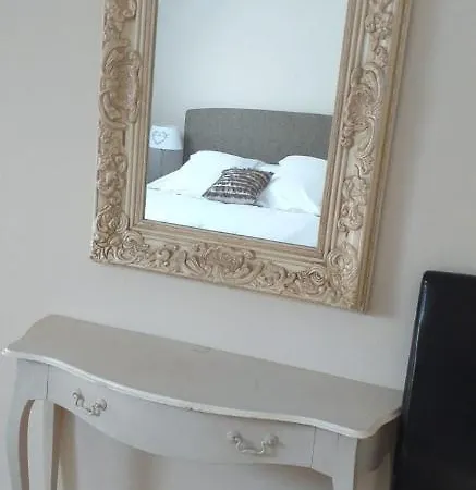 Au Mont Chez Nous Jaccuzi Et Sauna * Pontorson