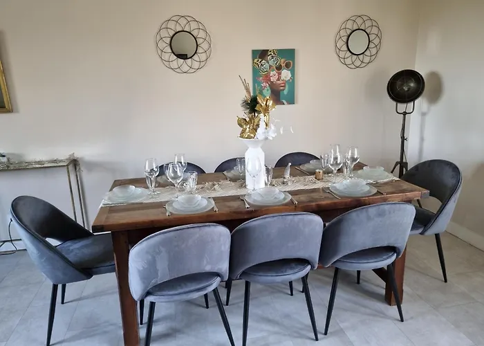 Au Mont Chez Nous # Jacuzzi&sauna # Ferienhaus Pontorson